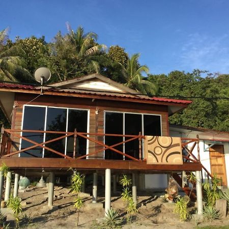 Wild Pasir Panjang Hotel Pulau Tuba Екстериор снимка