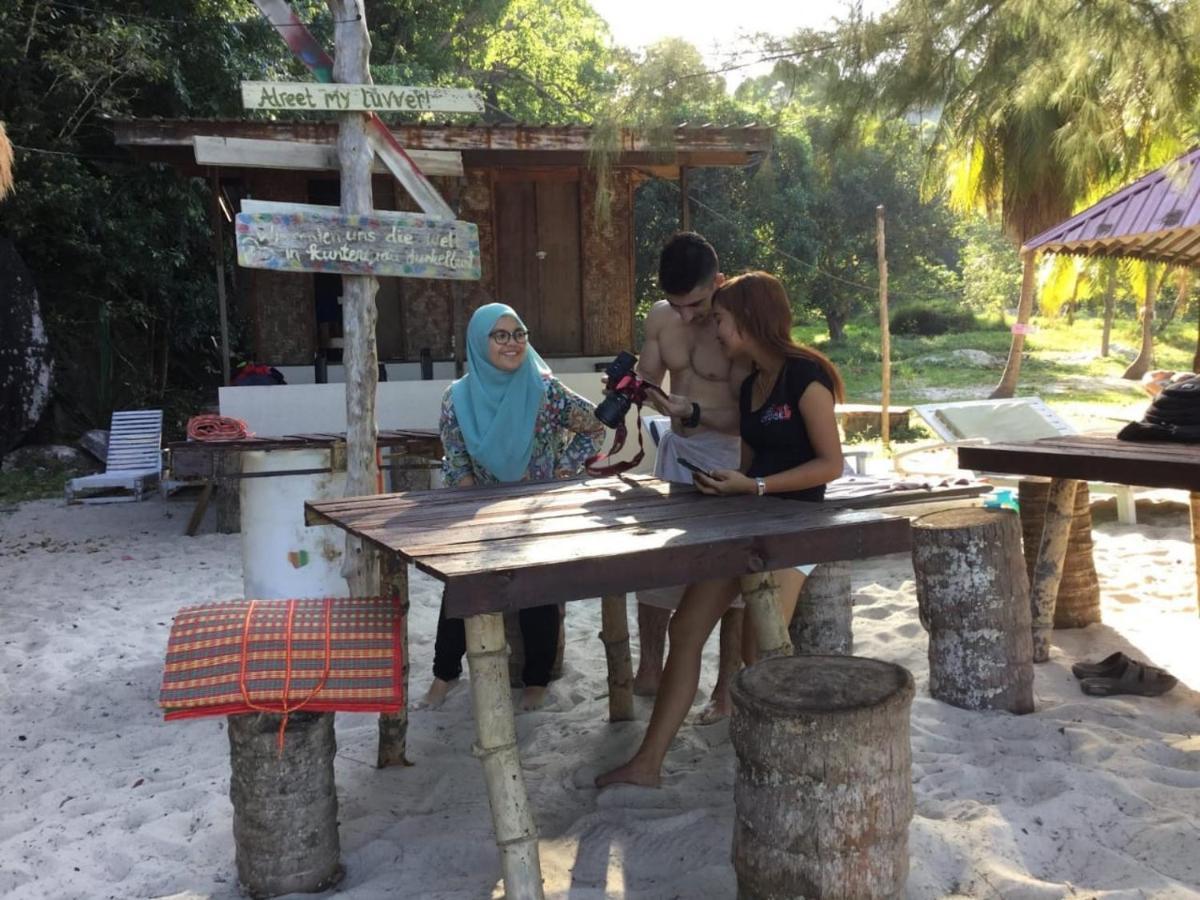 Wild Pasir Panjang Hotel Pulau Tuba Екстериор снимка