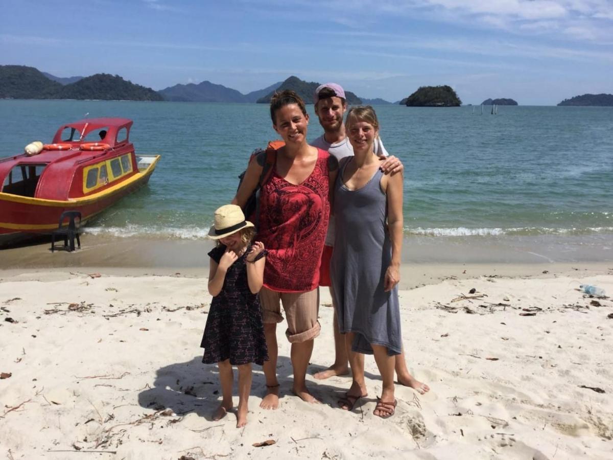 Wild Pasir Panjang Hotel Pulau Tuba Екстериор снимка