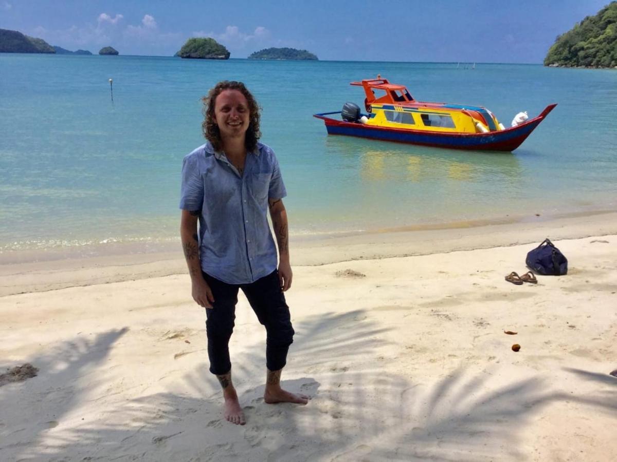 Wild Pasir Panjang Hotel Pulau Tuba Екстериор снимка
